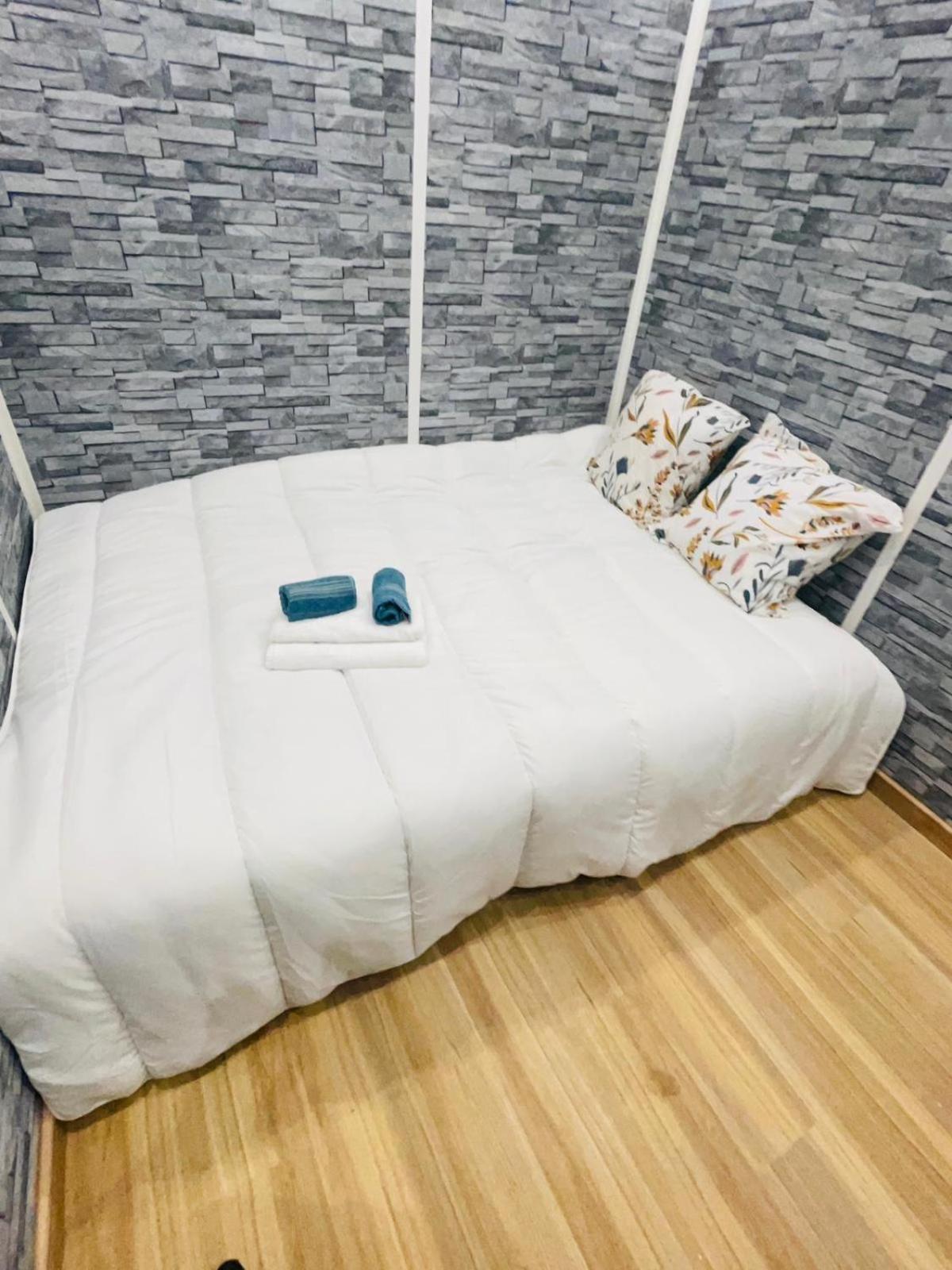 Studio Confortable- Disneyland Paris - Val D Europe - Plein Centre Ville Meaux - 2 Pers Екстериор снимка