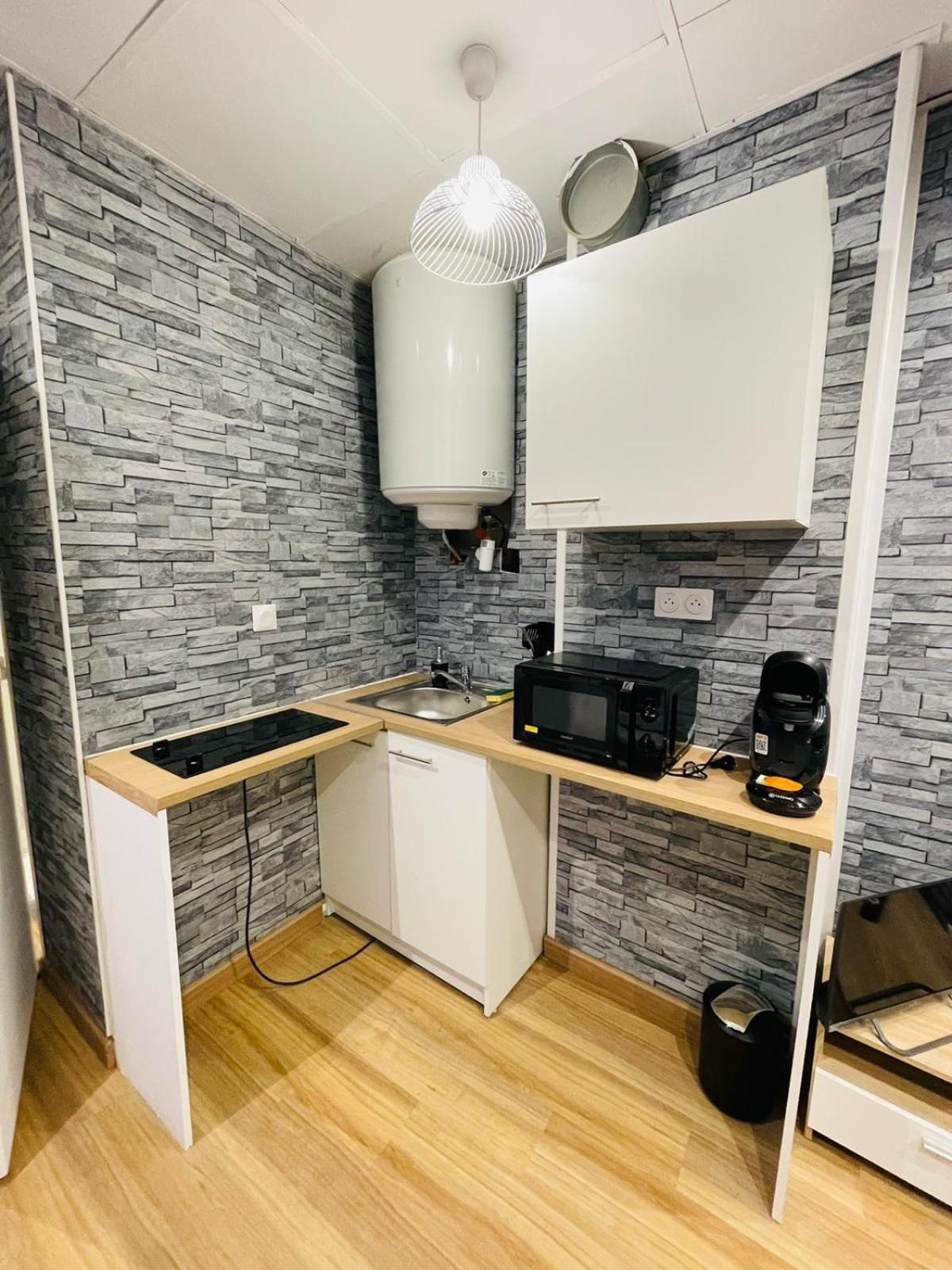 Studio Confortable- Disneyland Paris - Val D Europe - Plein Centre Ville Meaux - 2 Pers Екстериор снимка